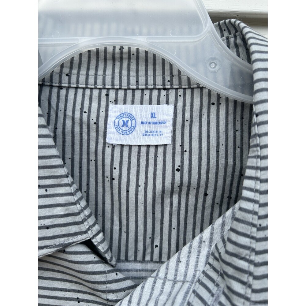Hurley Shirt Size Xl Gray Stripe Button Down Current Style With Quality Fabric, - Picture 2 of 5